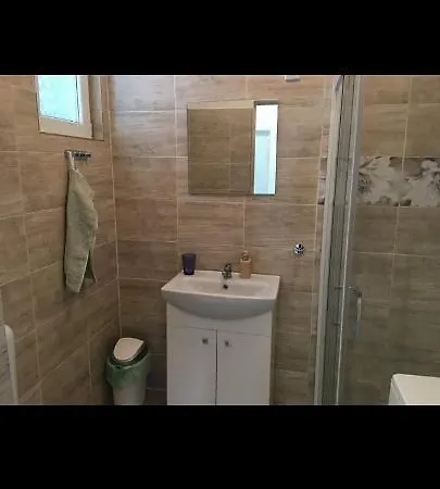 Napfeny Apartmanhaz * Balatonbereny