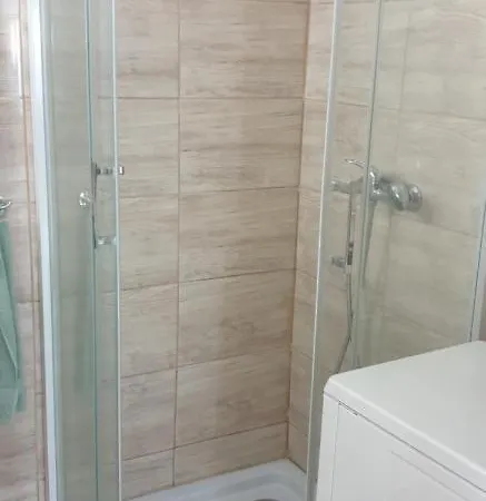 Napfeny Apartmanhaz Aparthotel Balatonbereny