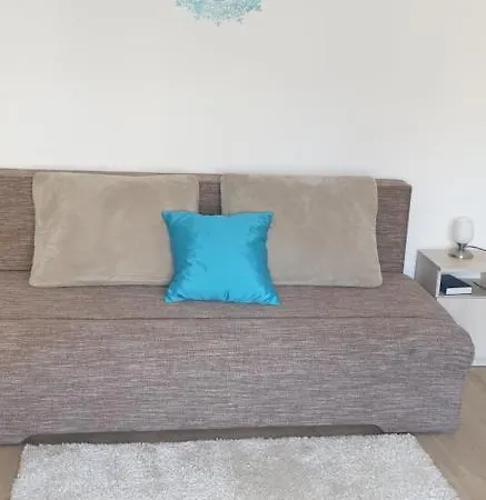 Napfeny Apartmanhaz Aparthotel Balatonbereny