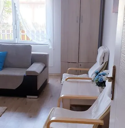 Aparthotel Napfeny Apartmanhaz Balatonbereny