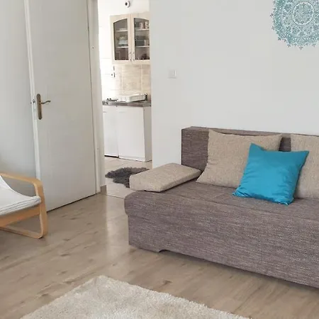 Aparthotel Napfeny Apartmanhaz Balatonbereny